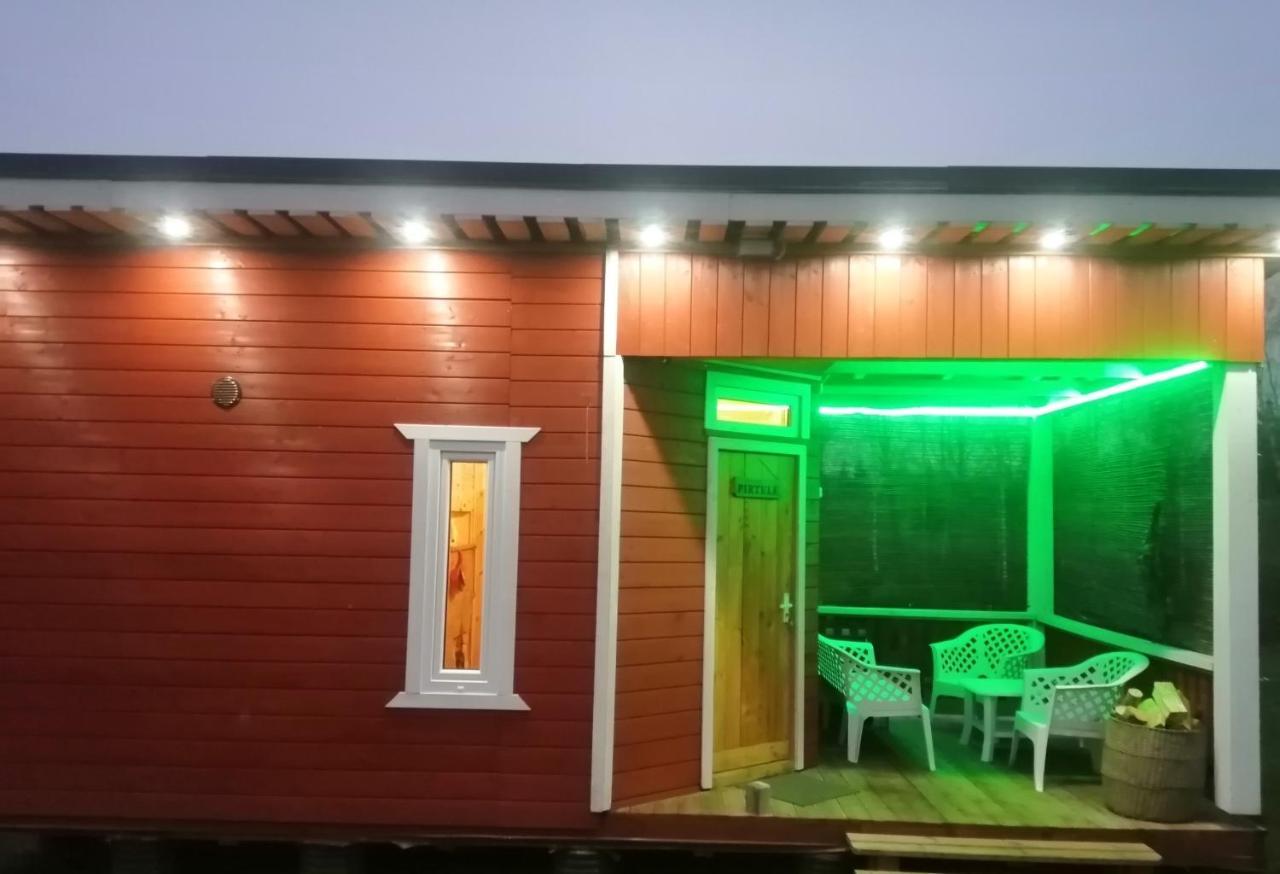 Villa Zalioji Paduyelis Esterno foto